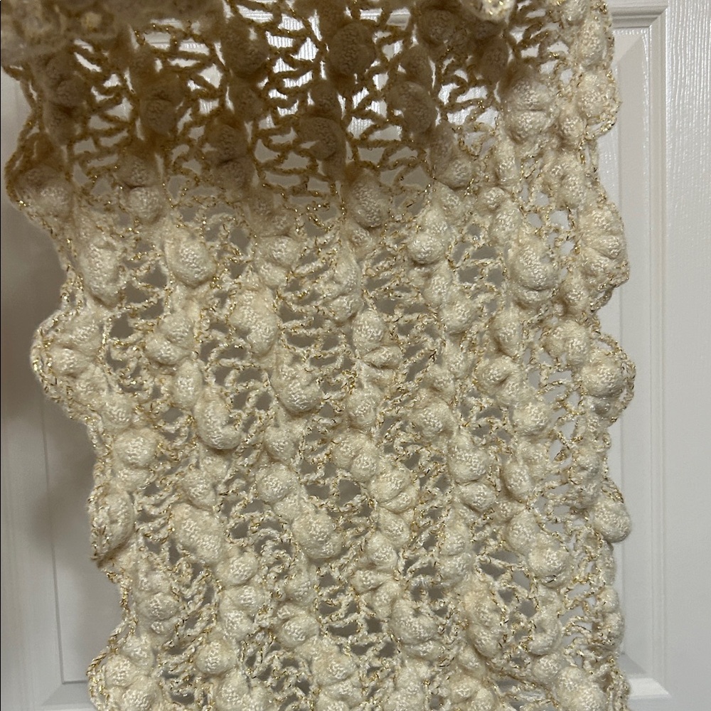 Chunky Knit Cream and Gold Scarf with Metallic Gold Thread approx 46 x 16 - Picture 6 of 11